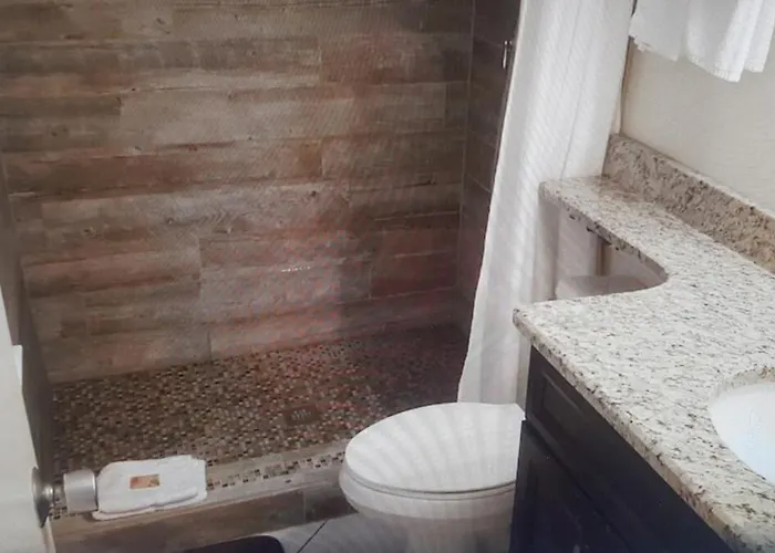 Apartment Furnished 3 Bed, 3 Bath On Orange Beach, Side *